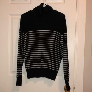 NEVER WORN black and white stripped turtleneck